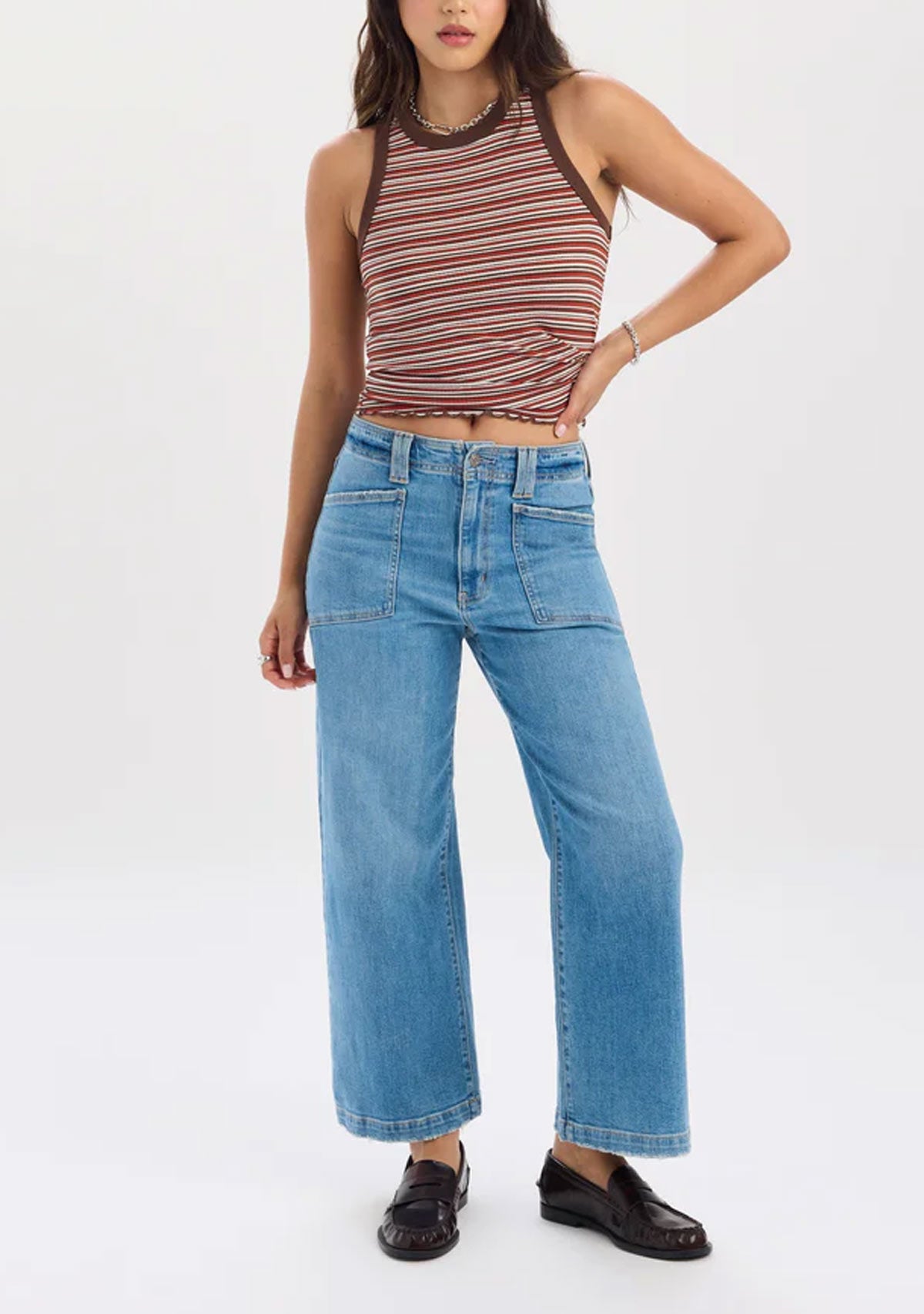 Valley Girl High Rise Patch Pocket Ankle Fave