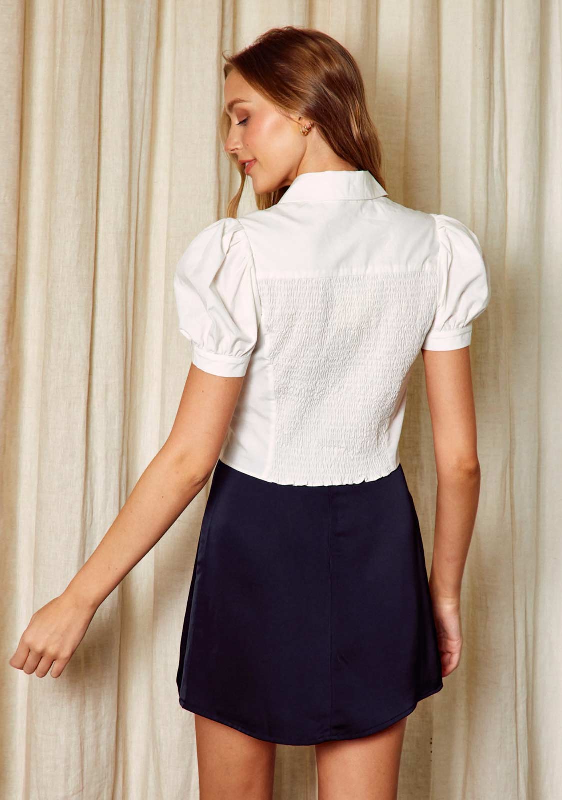 Poplin Short Puff Sleeve Blouse