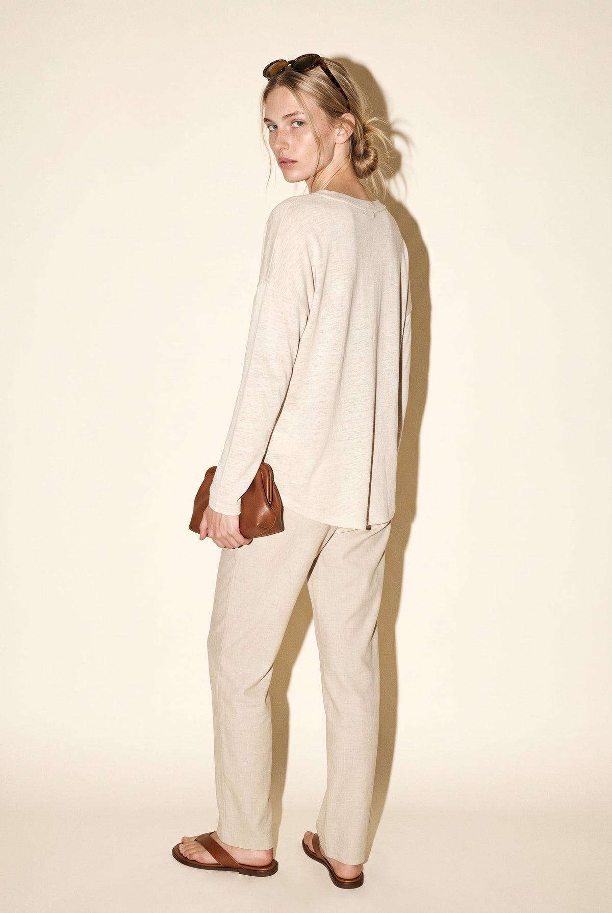 Hacci Slub V-Neck Drop Shoulder L/S Top Natural The Latest Scoop