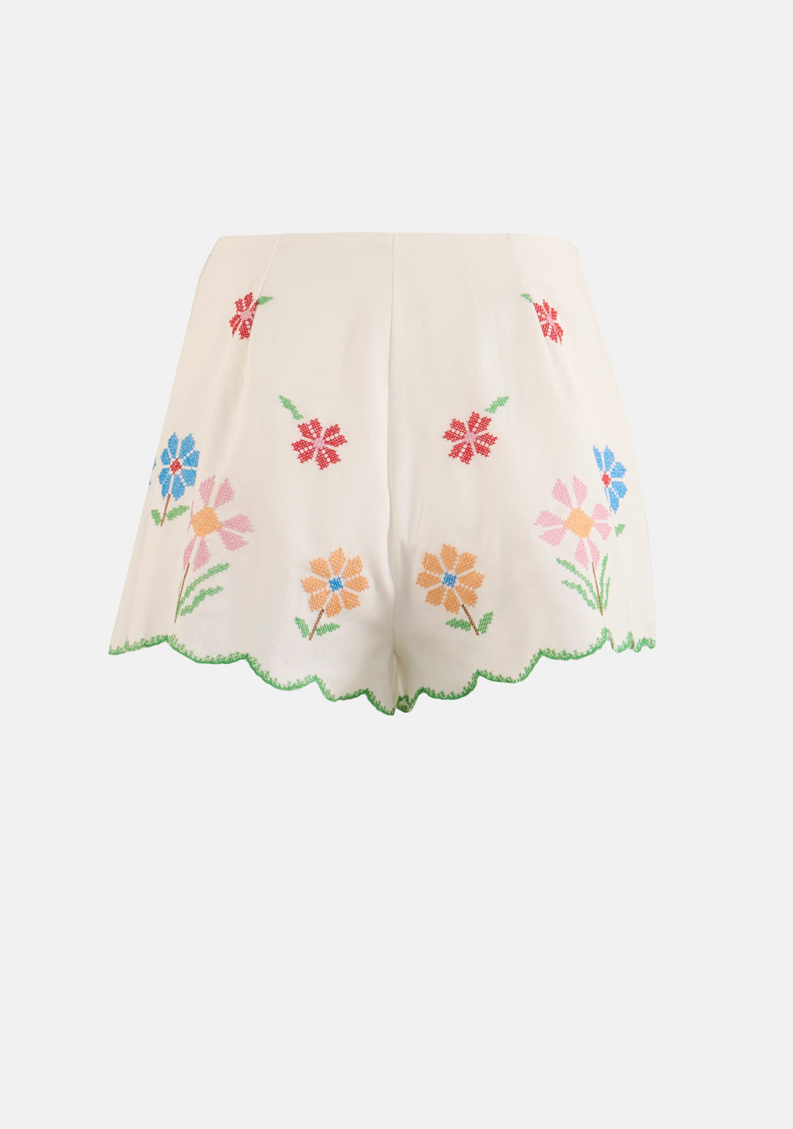 Embroidered Scallop Shorts