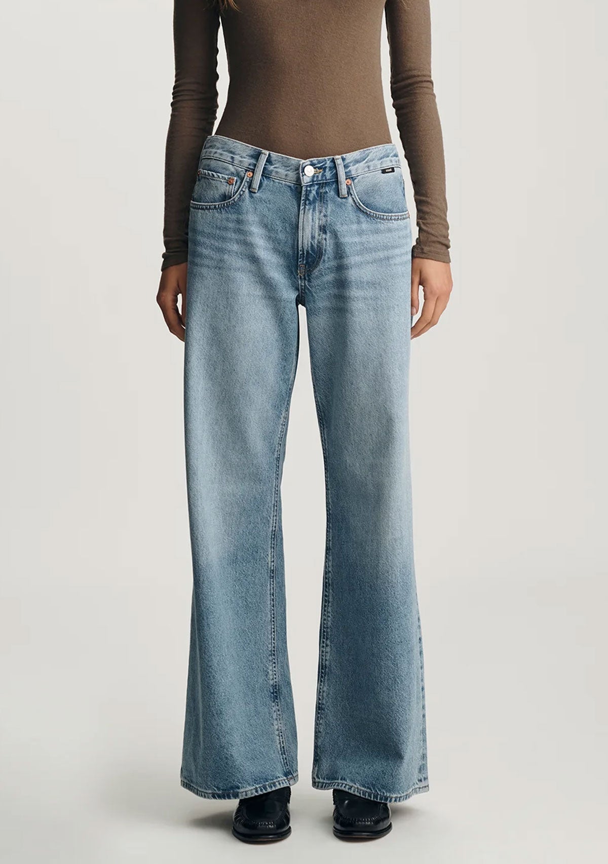 Sandy Extra Wide Mid Used Classic Denim