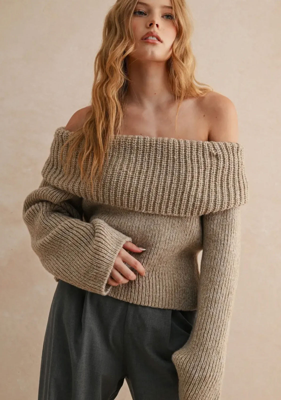 Button Back With Big Collar Sweater Top Brown