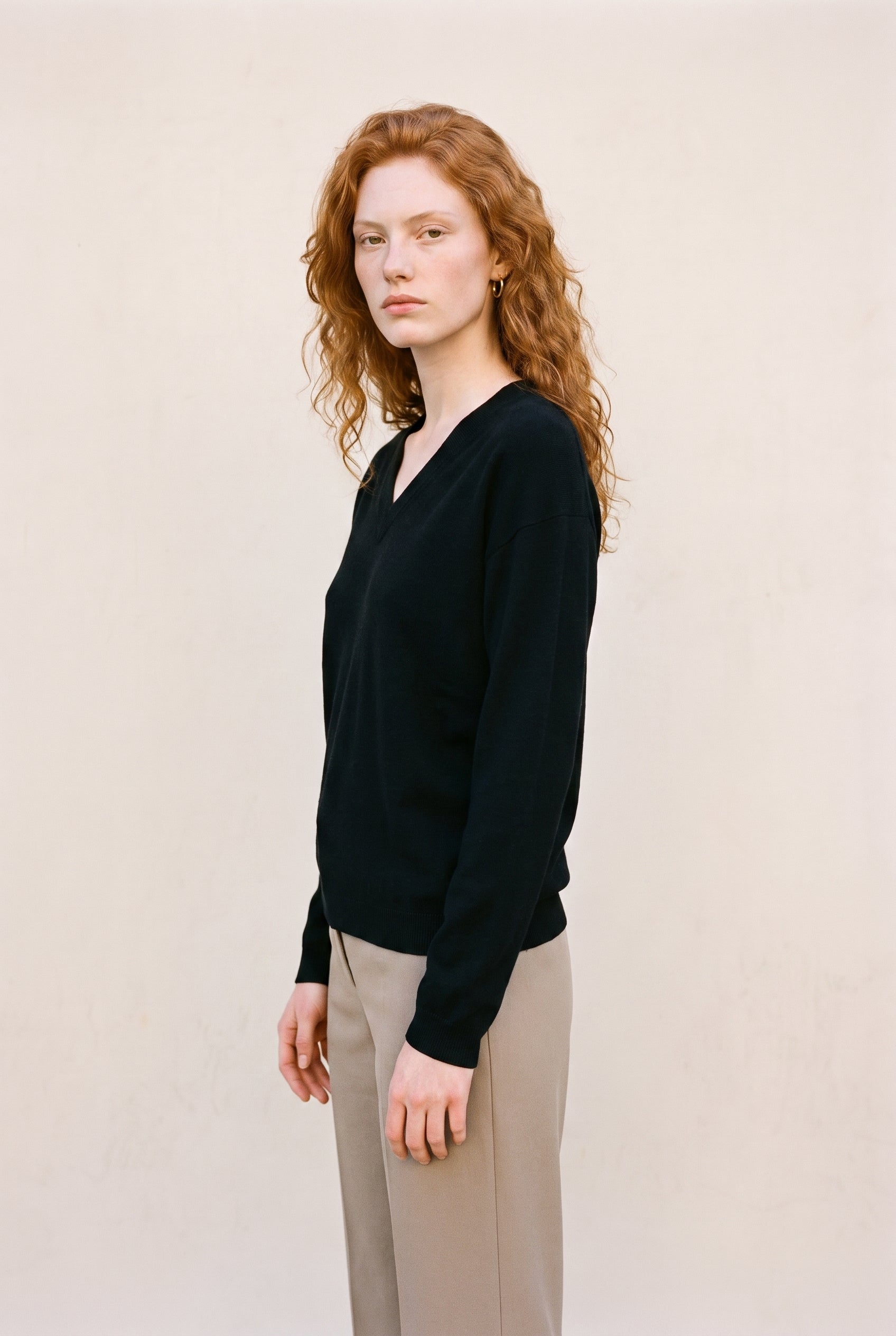 Elizabeth LS VNeck Sweater