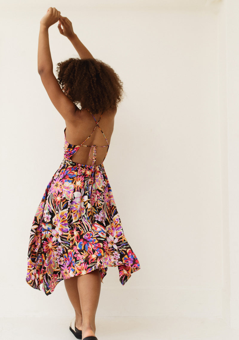 Sleeveless Tie Back Maxi Dress