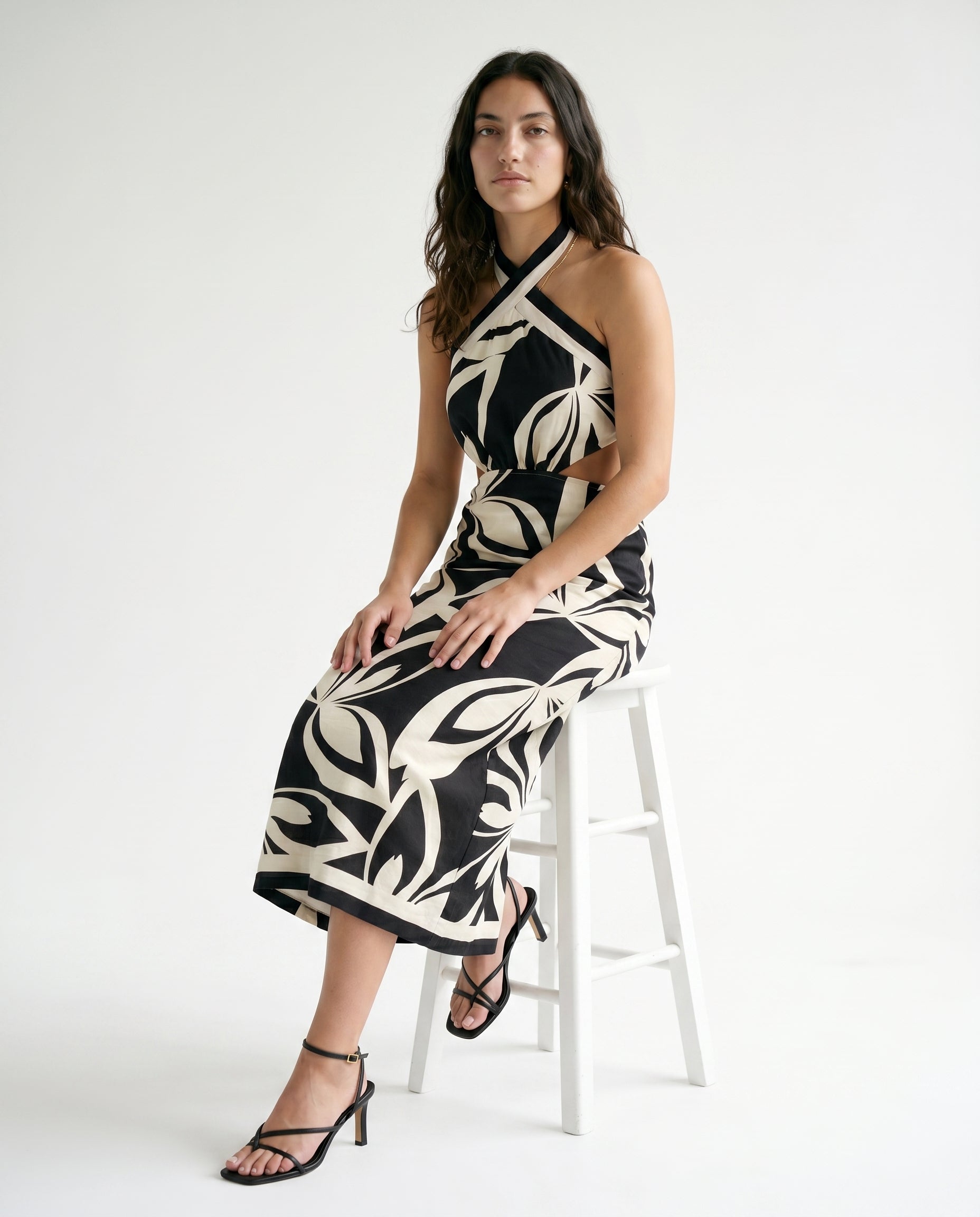 Robe midi imprimée à col halter noire