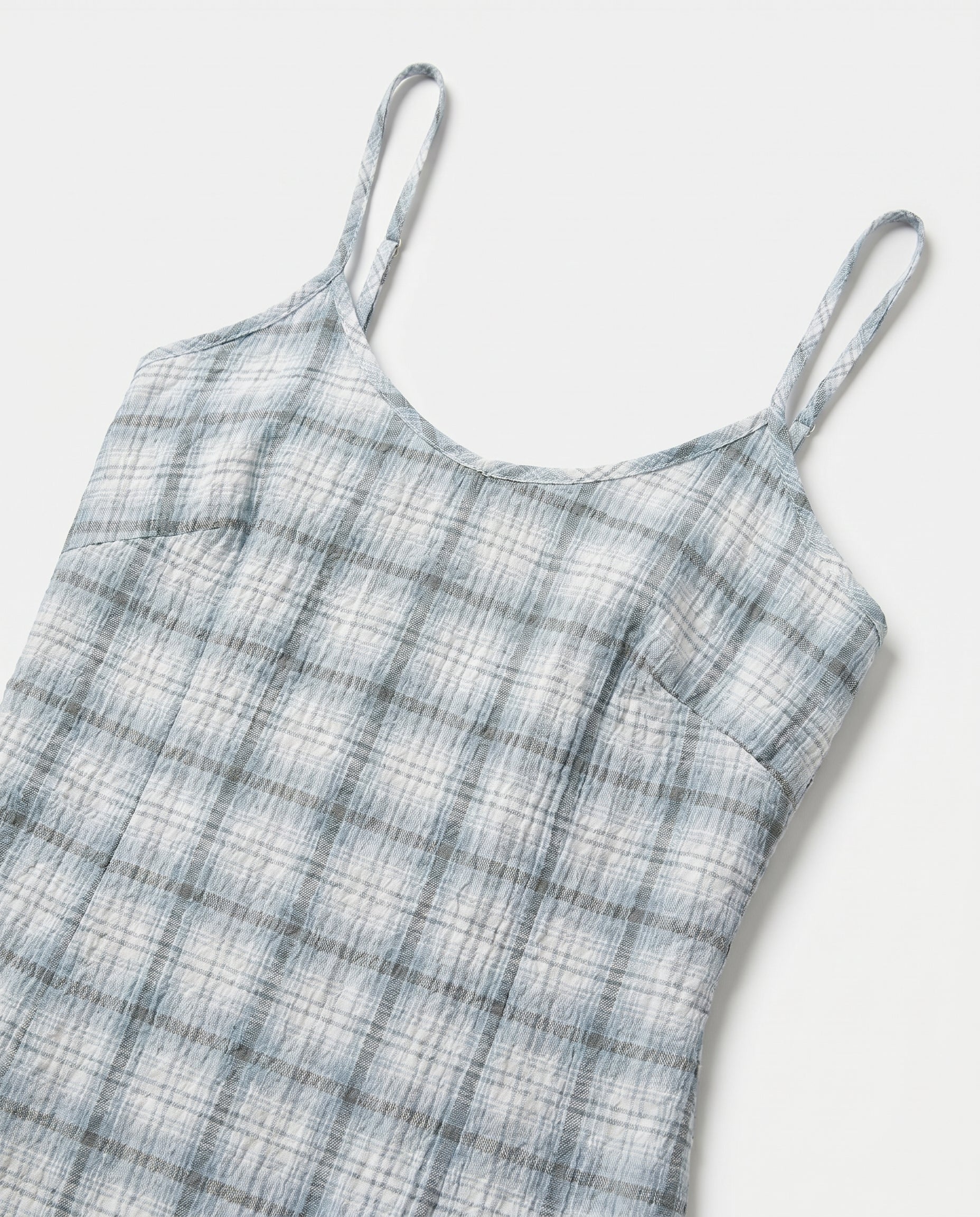 Lagoon - Robe longue en seersucker de chanvre à carreaux grisâtres