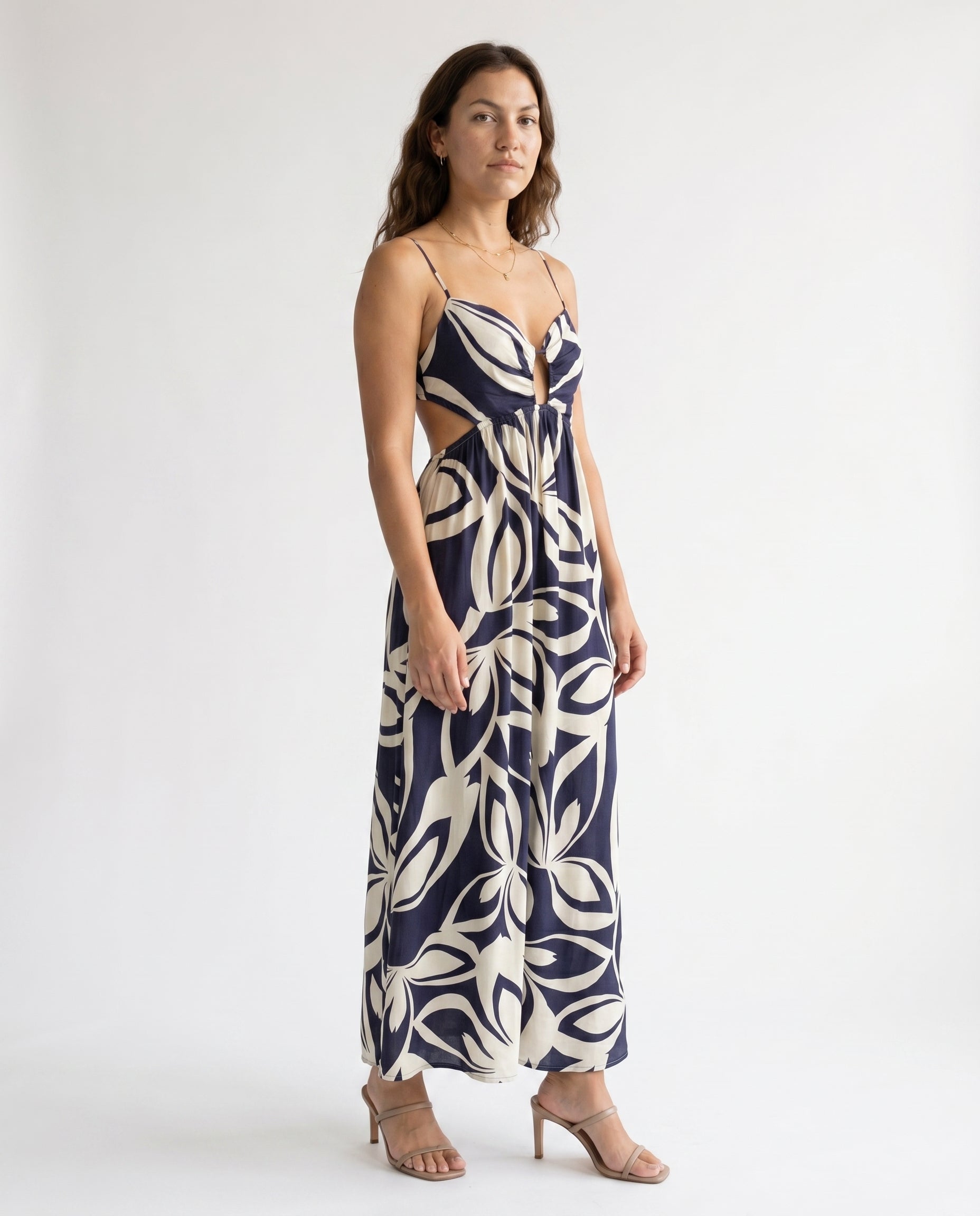 One Side Metal Triming Halter Dress