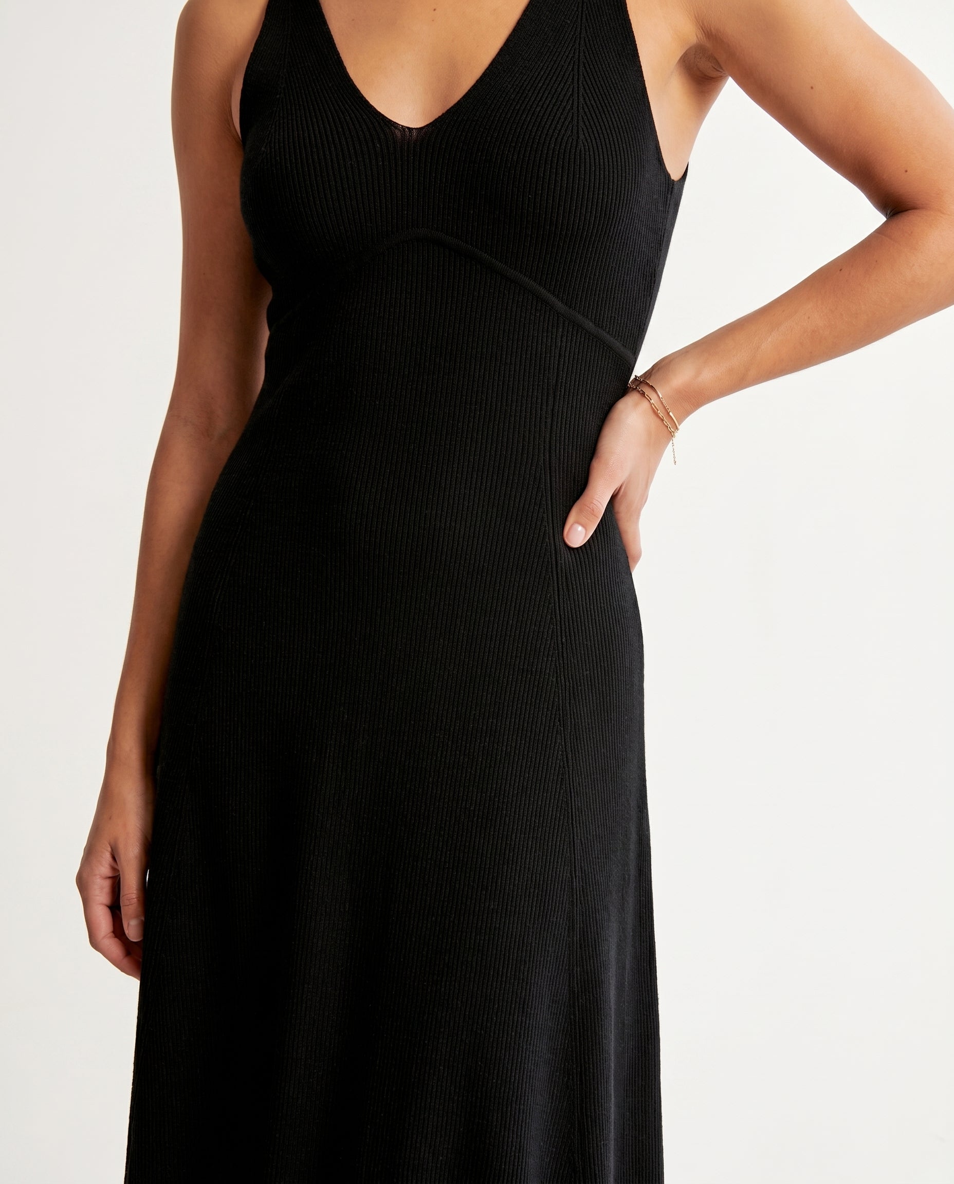 Robe nuisette midi à col en V