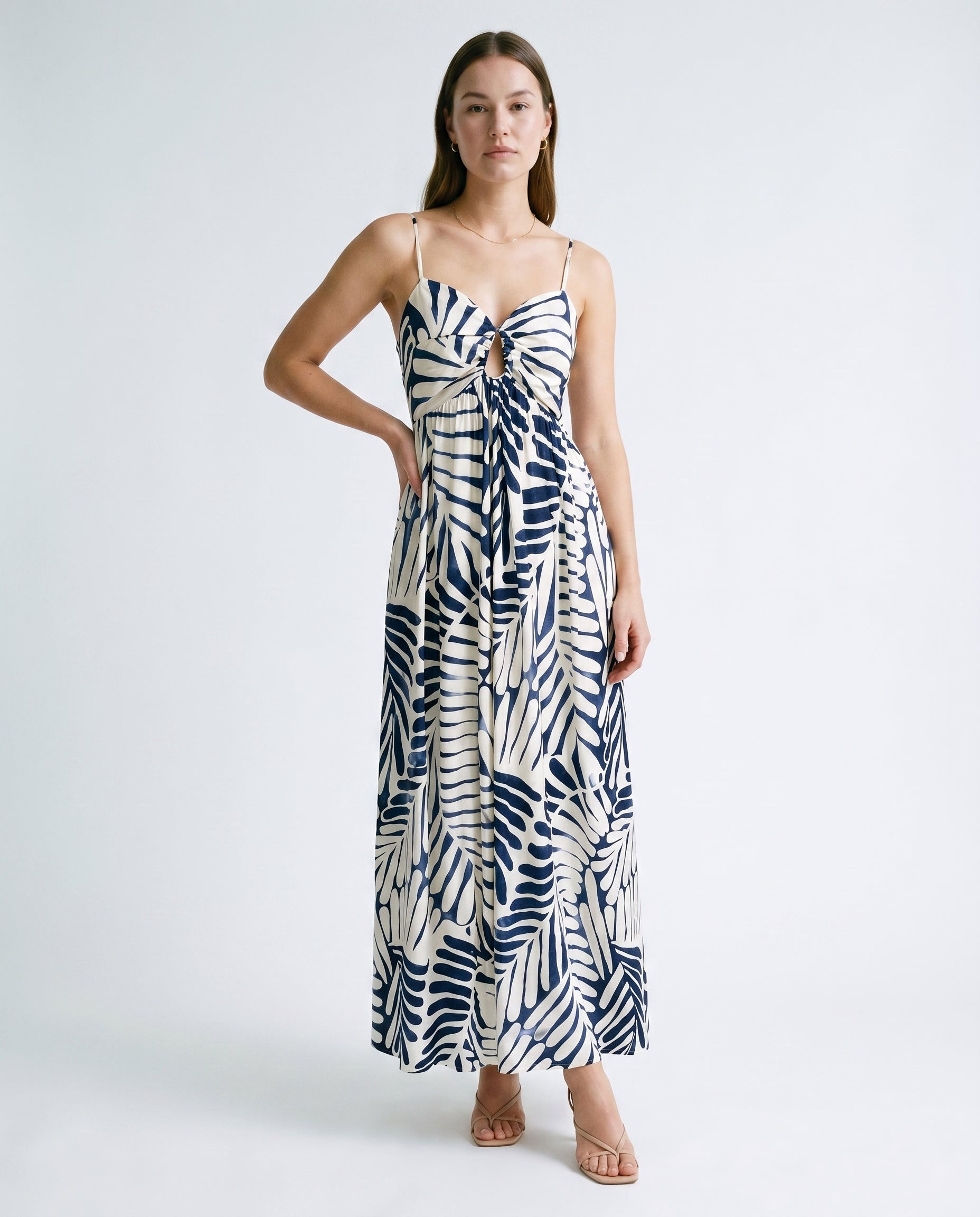 C.F Bust Hole W/ Tie Maxi Dress Navy/Ivory