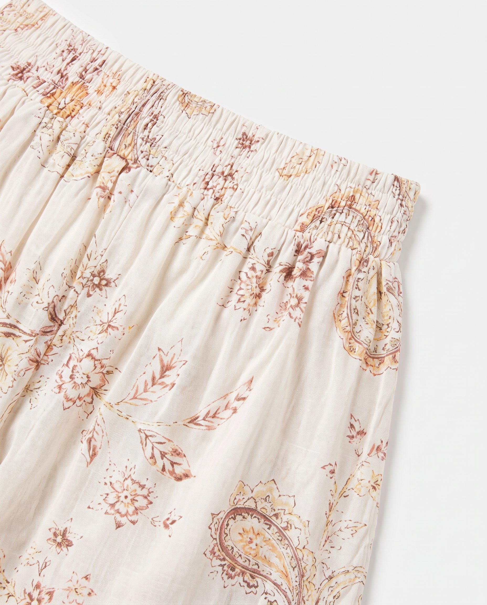 Pleated Print Detail Shorts Print