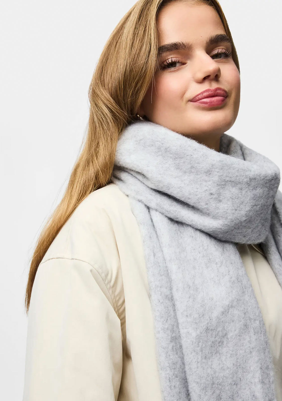 Pcnaya Long Scarf Noos Bc Light Grey