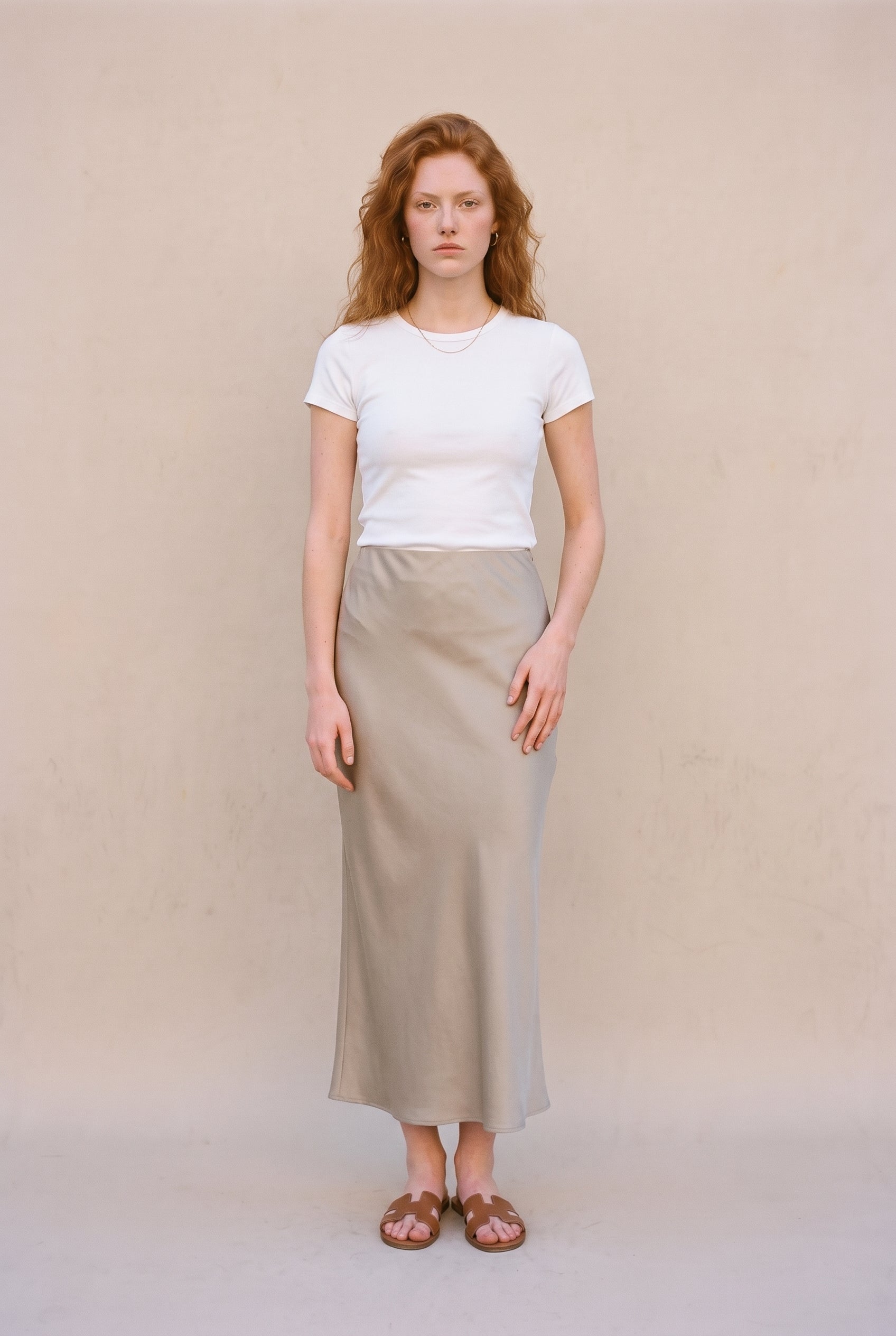 Jupe nuisette en satin Mari, couleur chêne laurier