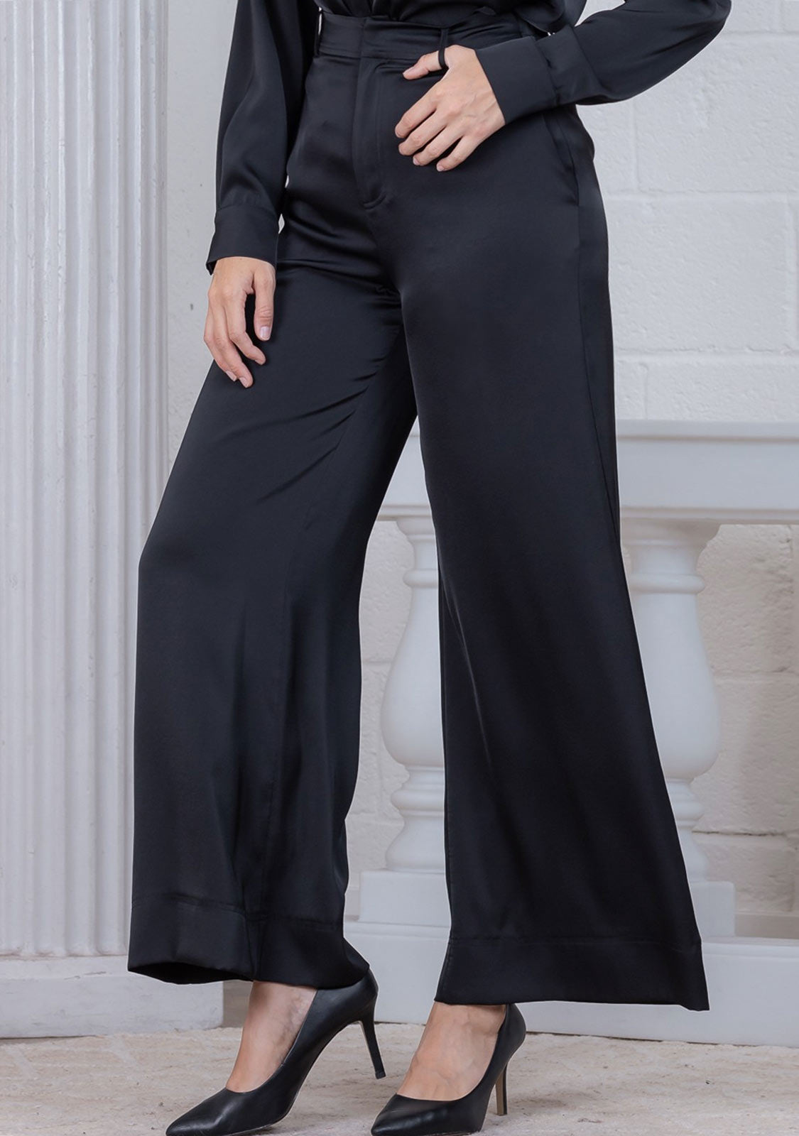 Wide Leg Front Zipper Fine Satin Pant