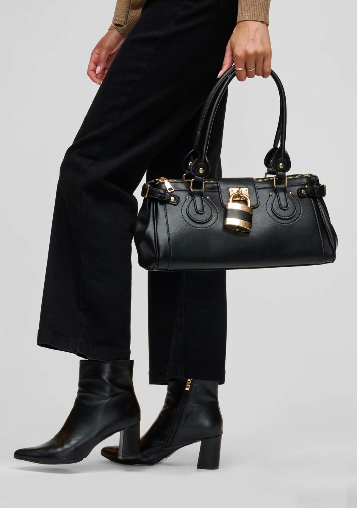 Moda Shoulder Bag Black Urban Expressions