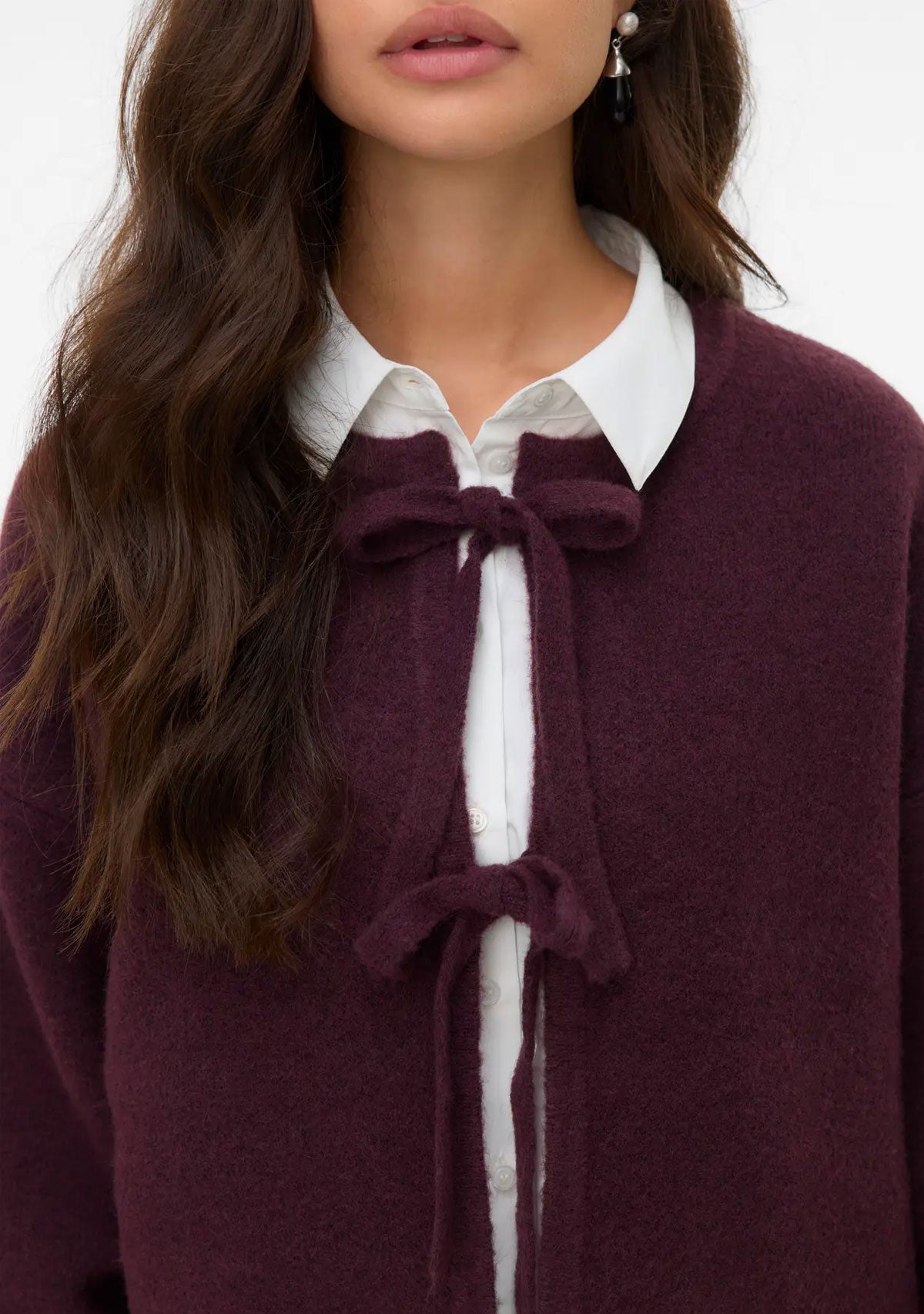 VM Bow LS O-Neck Tie Cardigan Winetasting
