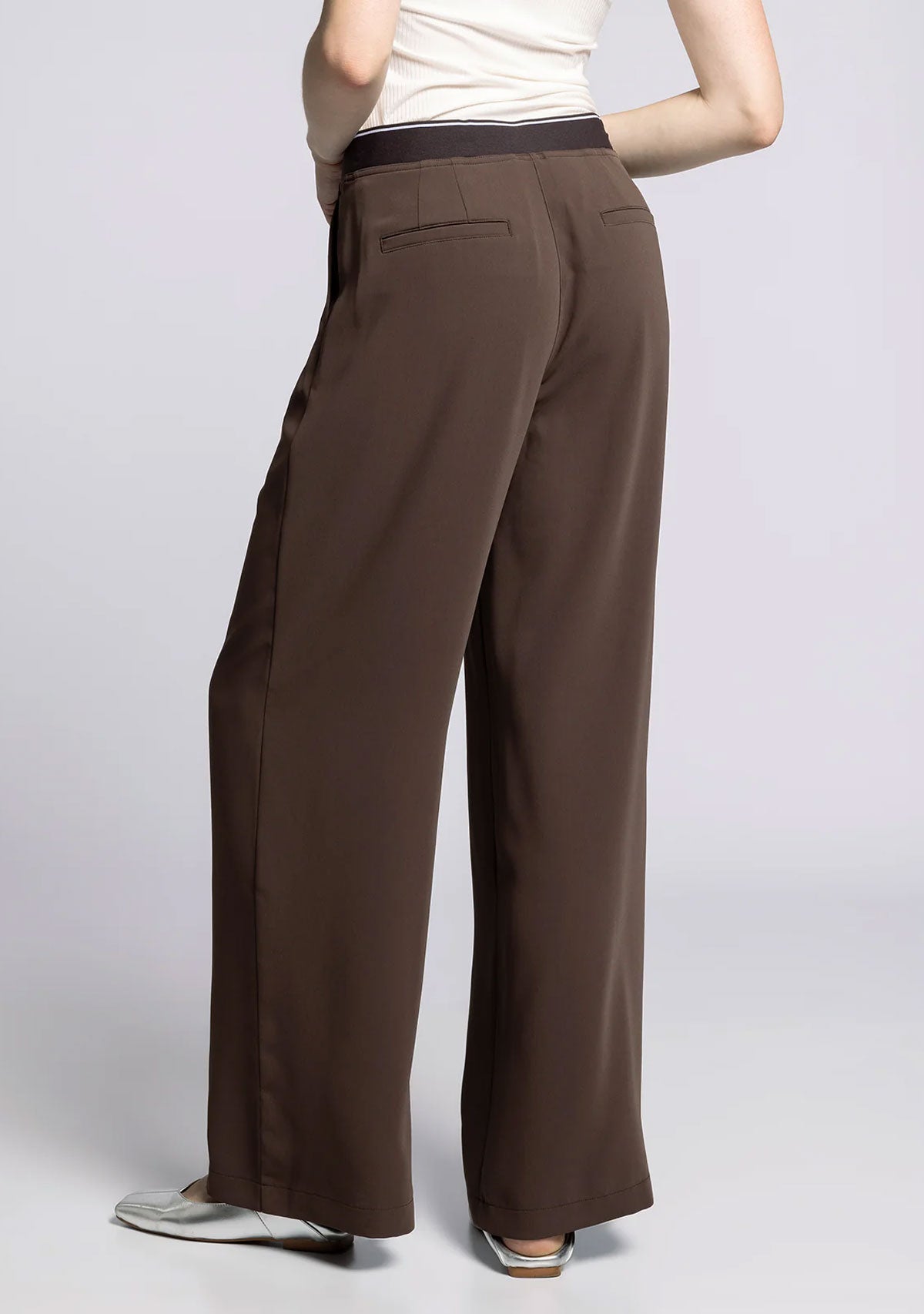 Janessa Pants Fudge