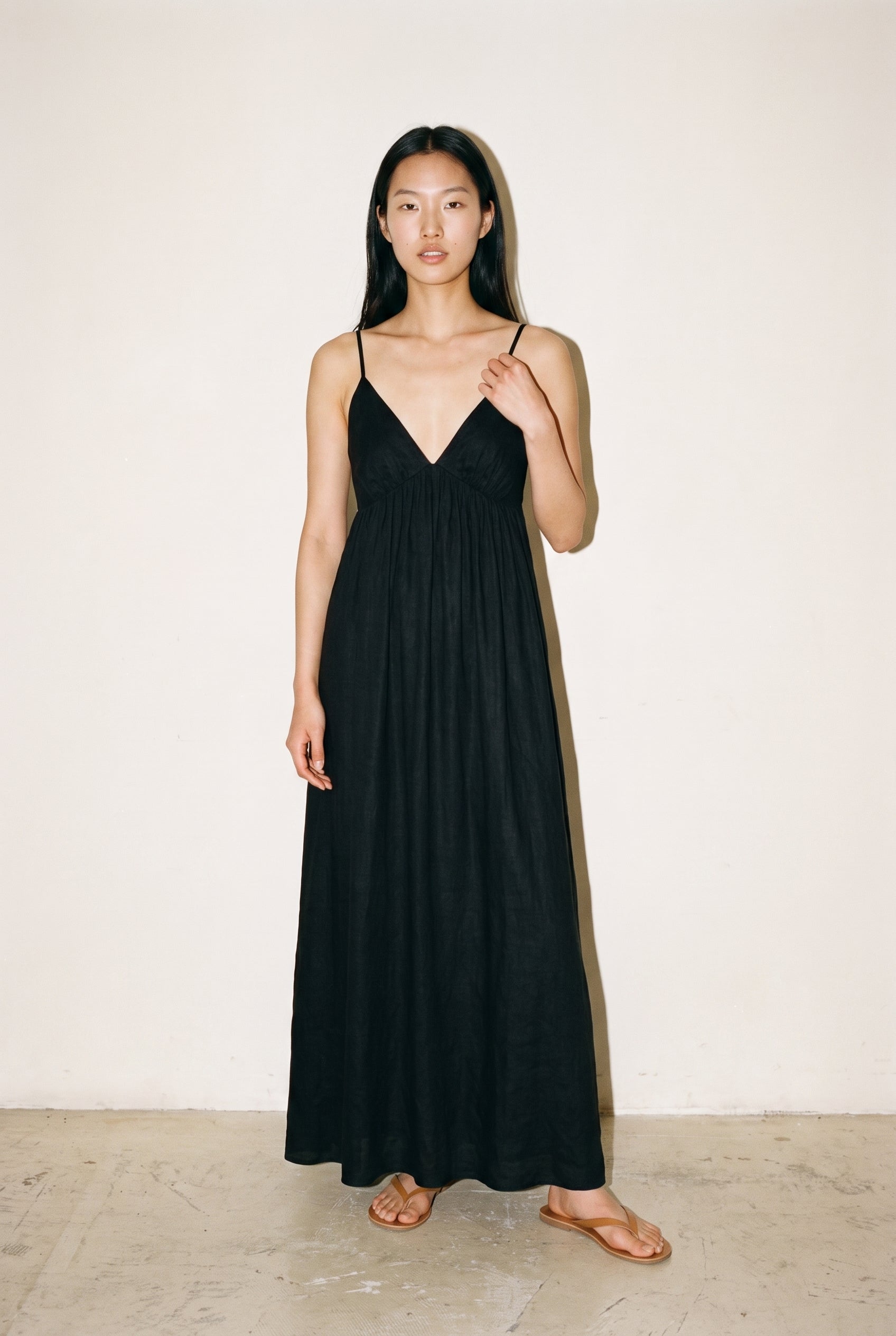 Open Back V Neck Maxi Dress Black