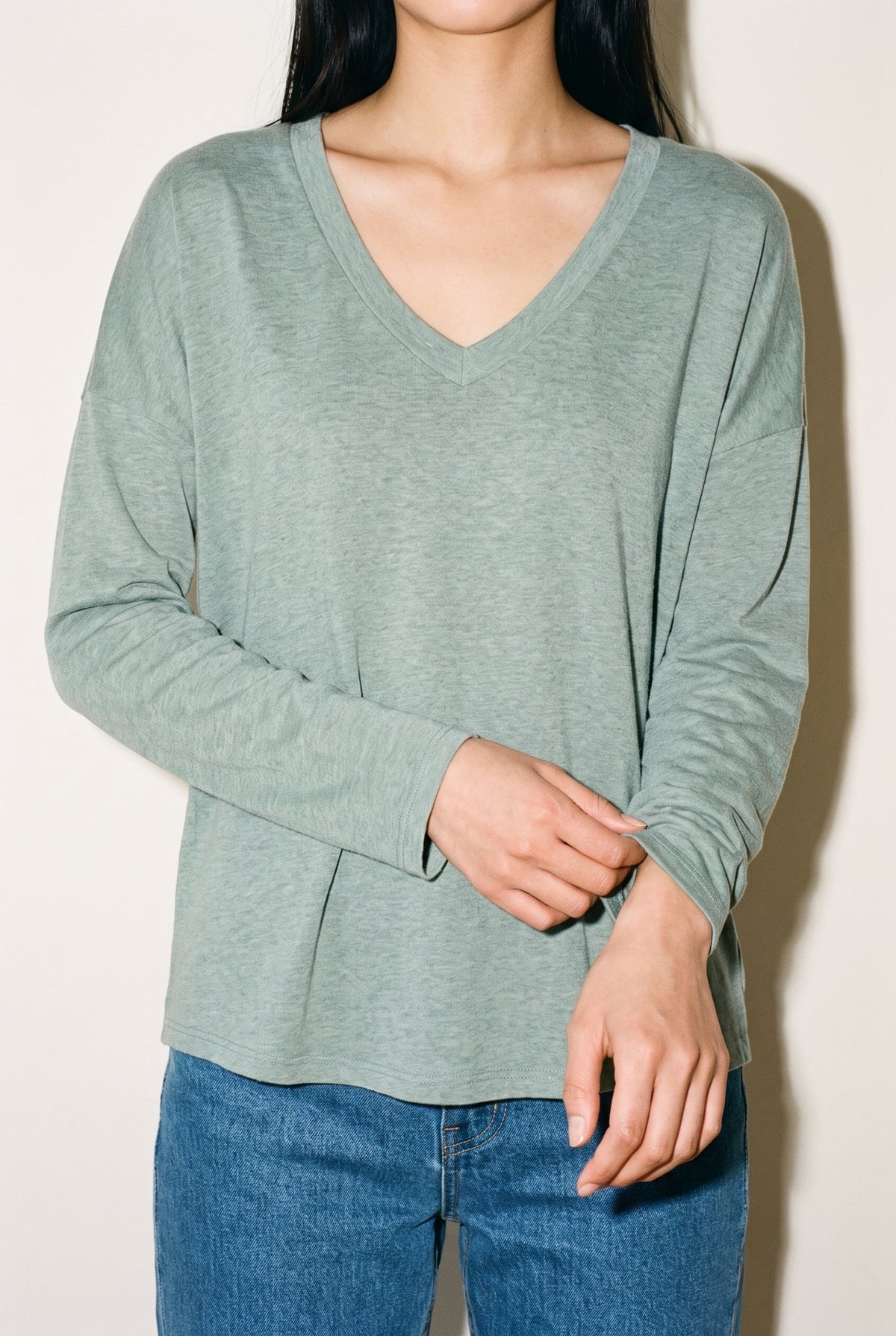 Hacci Slub V-Neck Drop Shoulder L/S Top Seagrass The Latest Scoop