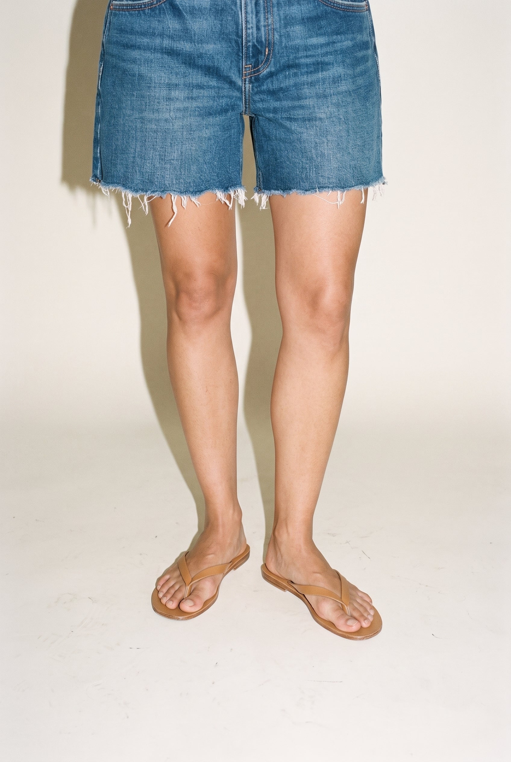 Crossroads Mid Rise Loose Short Currents