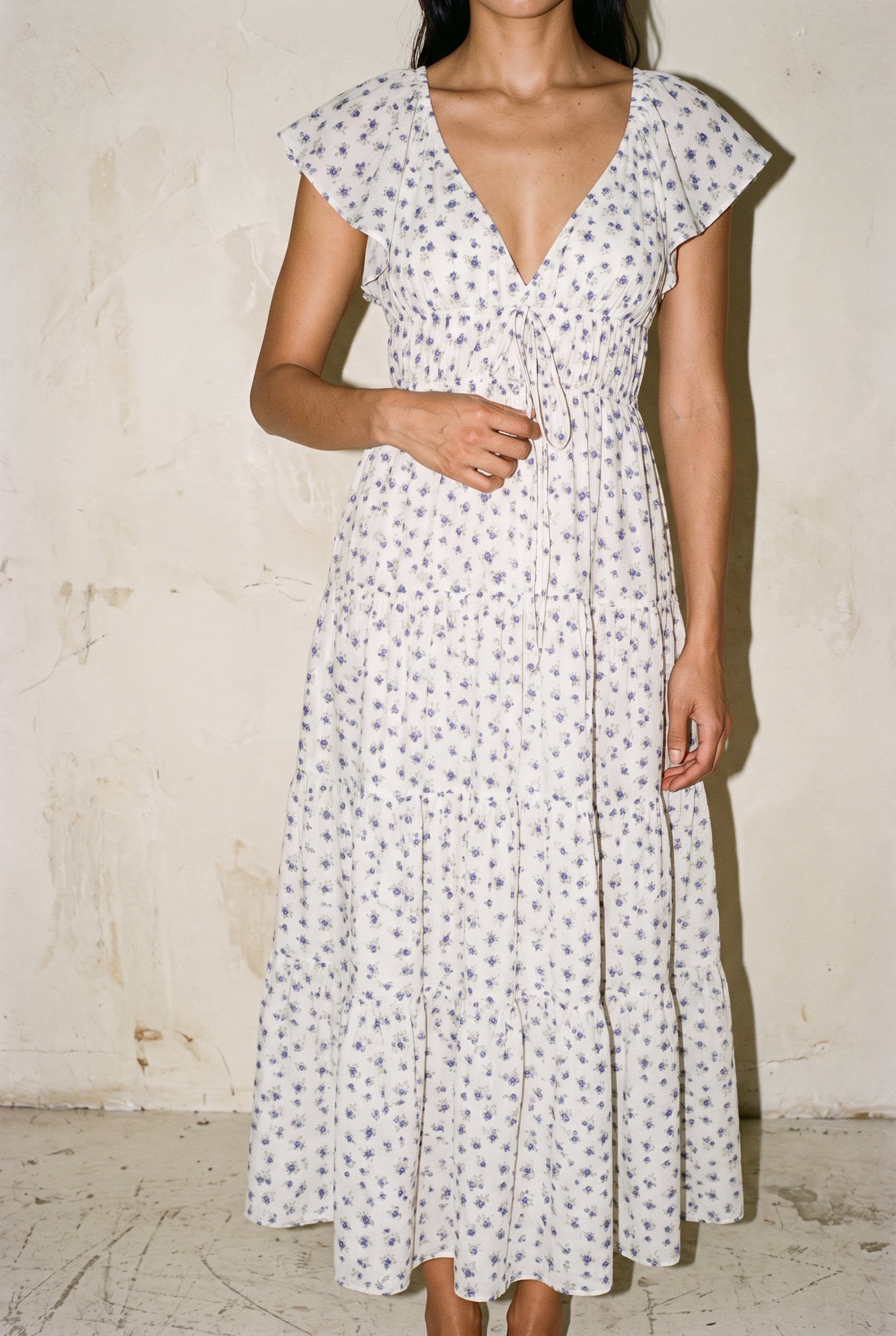 Ditzy Floral Printed Sleeveless Midi Dress Blue/Multi