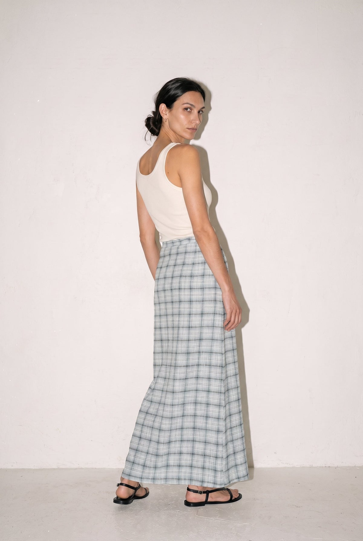 Lagoon - Hemp Seersucker Maxi Skirt Overcast Check AFENDS