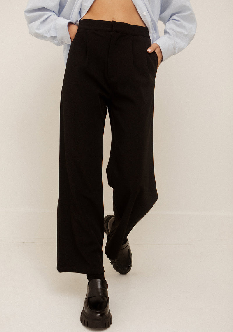 The Leola Pants